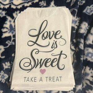 40 Love is Sweett take a treat bag